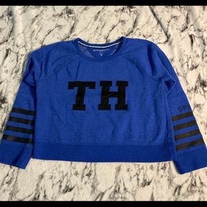 tommy hilfiger crop top crewneck